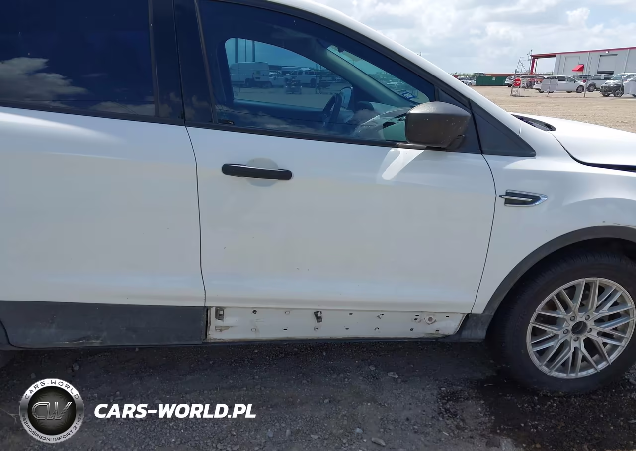 2017 Ford Escape S VIN:1FMCU0F72HUA38528 - 13