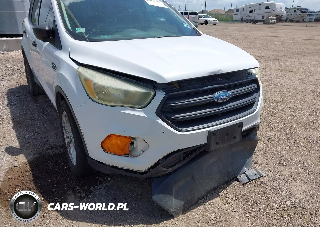 2017 Ford Escape S VIN:1FMCU0F72HUA38528 - 15
