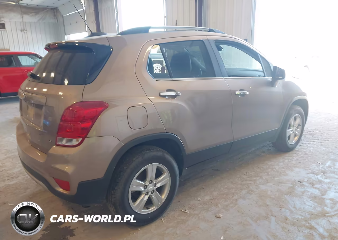 2019 Chevrolet Trax Lt VIN:3GNCJPSB8KL127996 - 4