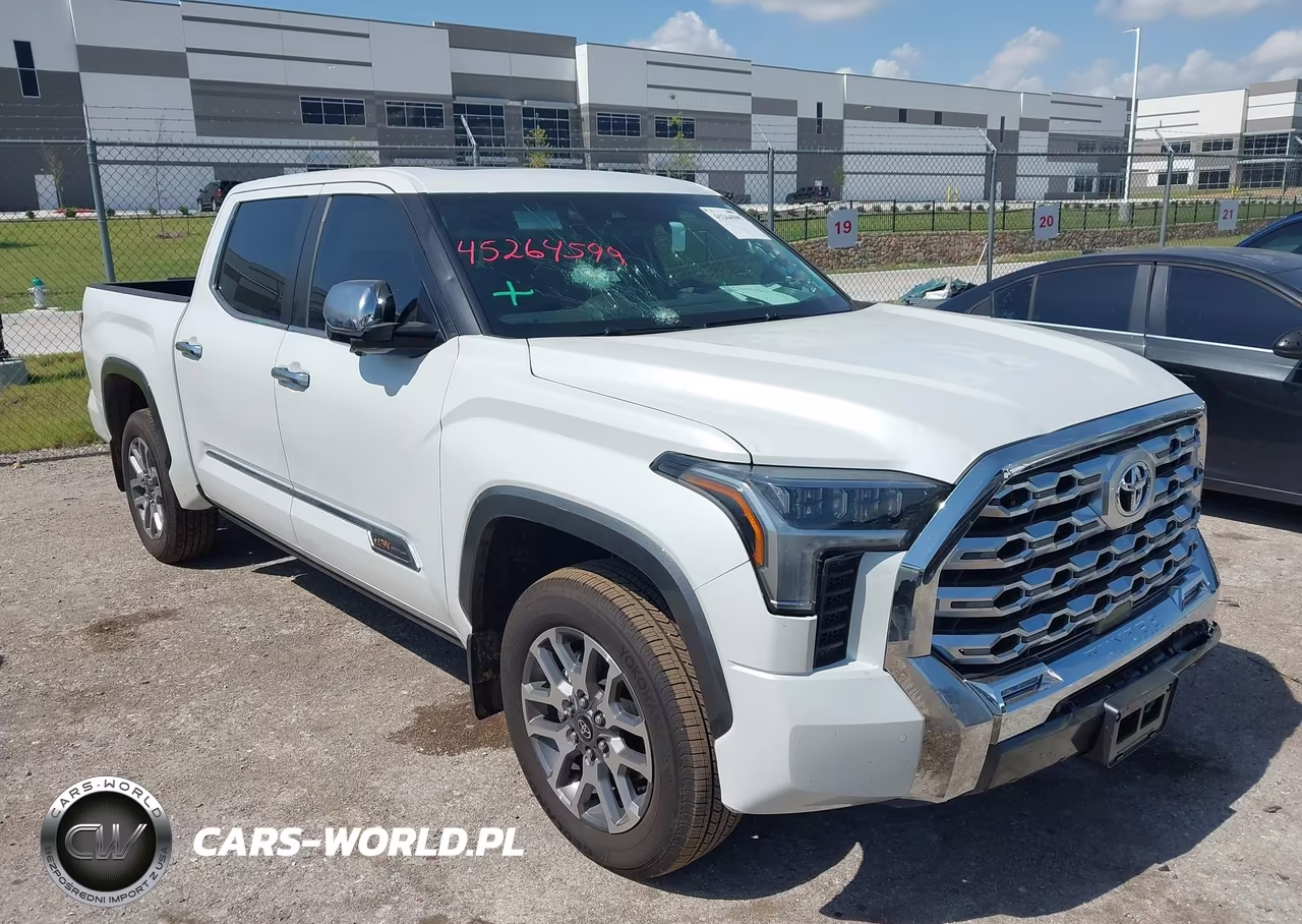 2026 Toyota Tundra 1794 Edition Crewmax 5.5' Bed – zdjęcie 1 z 19