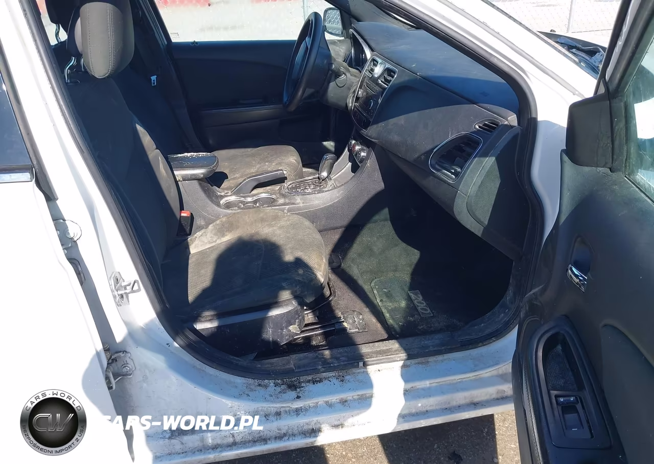 2012 Chrysler 200 Lx VIN:1C3CCBAB6CN117528 - 5