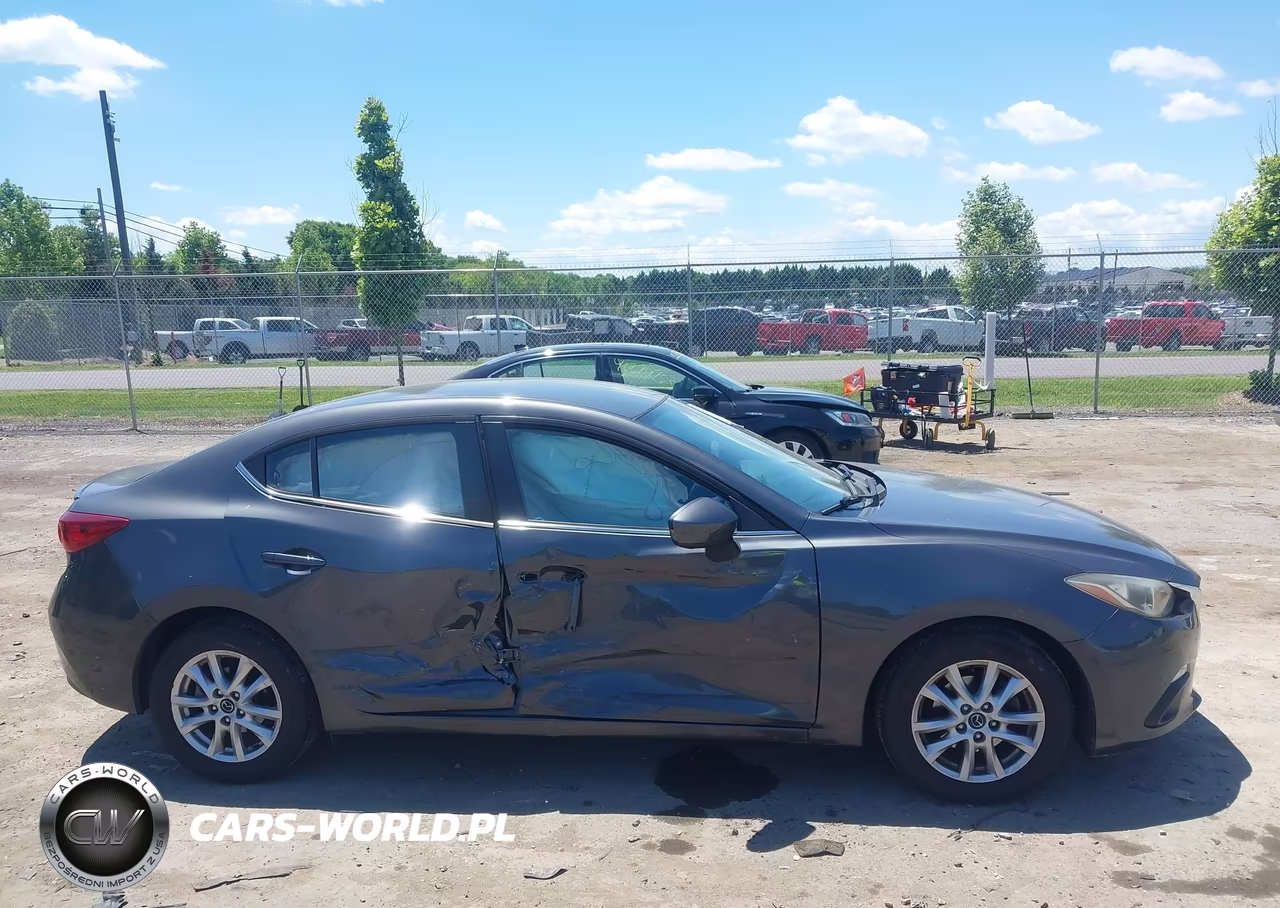 2014 Mazda Mazda3 I Touring VIN:JM1BM1V72E1169494 - 14