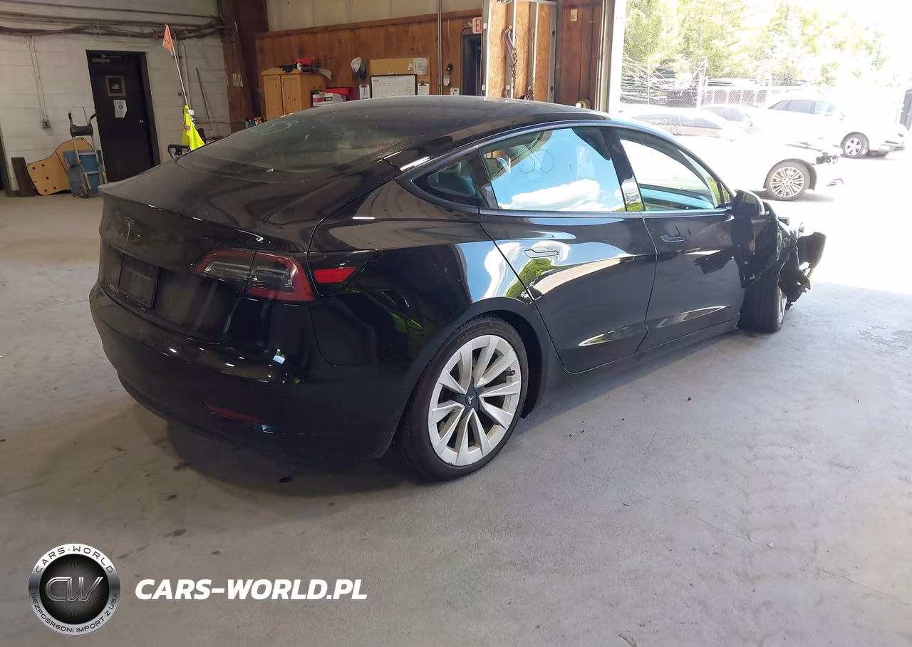 2021 Tesla Model 3 Standard Range Plus Rear-Wheel Drive VIN:5YJ3E1EA4MF851196 - 4