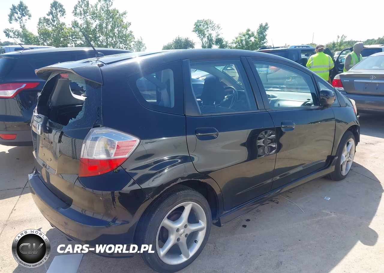 2009 Honda Fit Sport VIN:JHMGE88419S045972 - 4