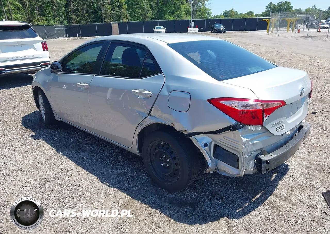 2019 Toyota Corolla Le VIN:2T1BURHE6KC166064 - 3