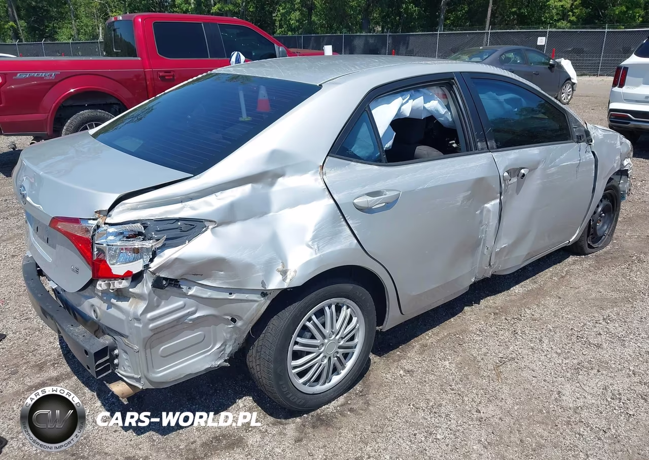 2019 Toyota Corolla Le VIN:2T1BURHE6KC166064 - 4