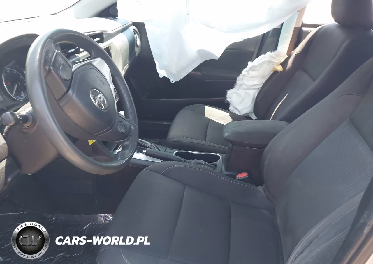2019 Toyota Corolla Le VIN:2T1BURHE6KC166064 - 5