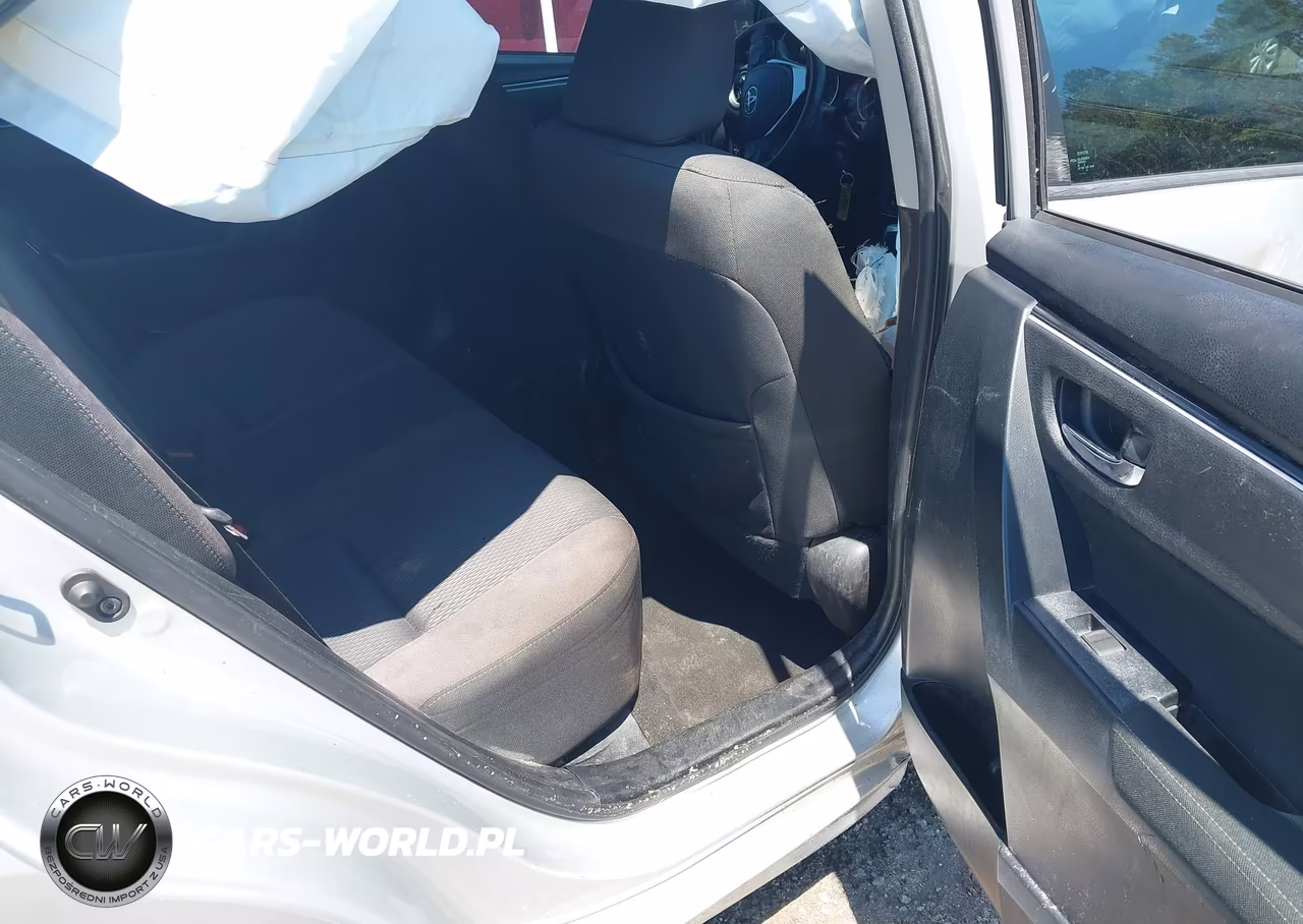 2019 Toyota Corolla Le VIN:2T1BURHE6KC166064 - 8