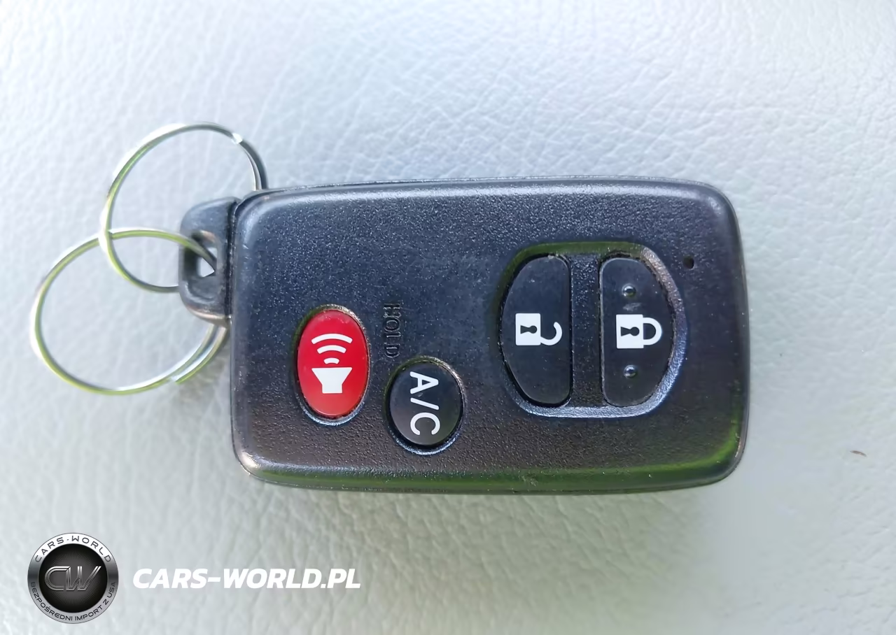 2012 Toyota Prius Three VIN:JTDKN3DU4C1579081 - 11