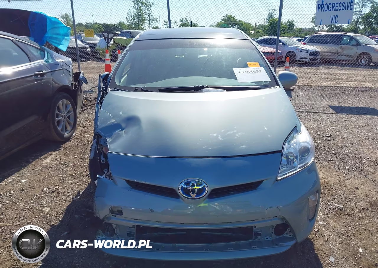2012 Toyota Prius Three VIN:JTDKN3DU4C1579081 - 13