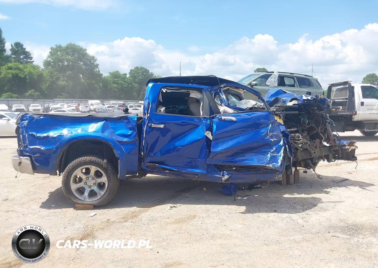 2014 Ram 1500 Laramie VIN:1C6RR7NT2ES242977 - 13