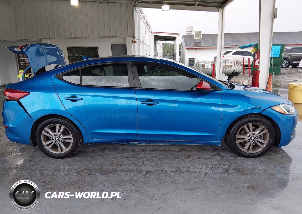 2018 Hyundai Elantra Value Edition VIN:5NPD84LF6JH358175 - 13