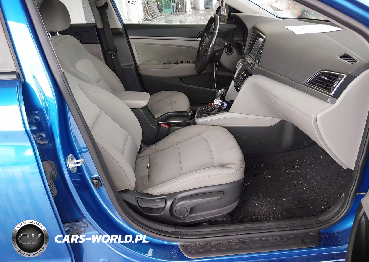 2018 Hyundai Elantra Value Edition VIN:5NPD84LF6JH358175 - 5
