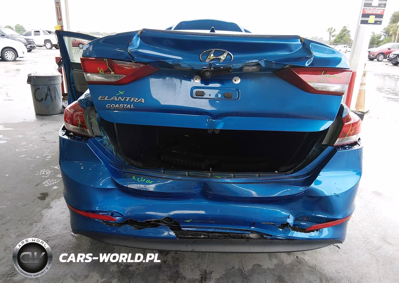 2018 Hyundai Elantra Value Edition VIN:5NPD84LF6JH358175 - 6