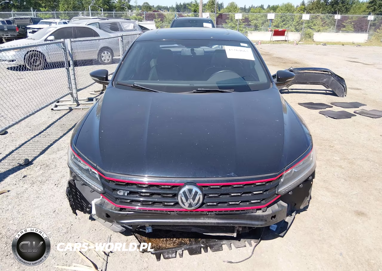 2018 Volkswagen Passat 3.6L V6 Gt VIN:1VWJM7A34JC029654 - 13