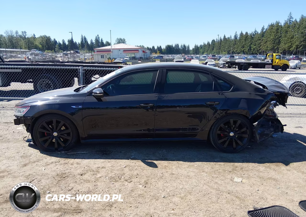 2018 Volkswagen Passat 3.6L V6 Gt VIN:1VWJM7A34JC029654 - 15