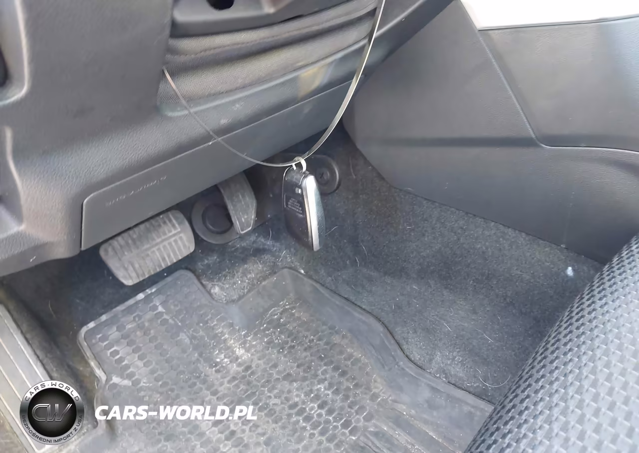 2019 Subaru Forester Premium VIN:JF2SKAGCXKH579402 - 11