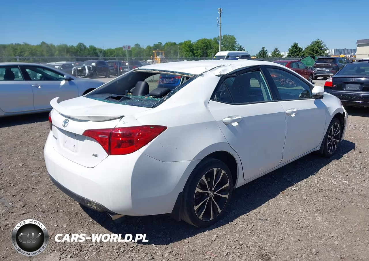 2018 Toyota Corolla Se VIN:2T1BURHE2JC033106 - 4