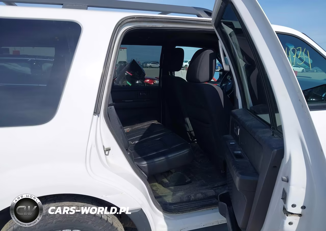 2015 Ford Expedition Xl VIN:1FMJU1GT3FEF04130 - 8