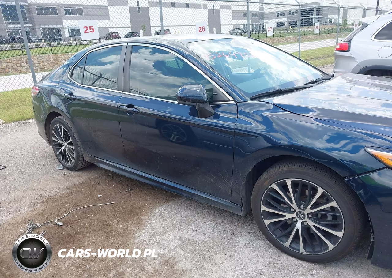 2020 Toyota Camry Se VIN:4T1G11AKXLU894342 - 13