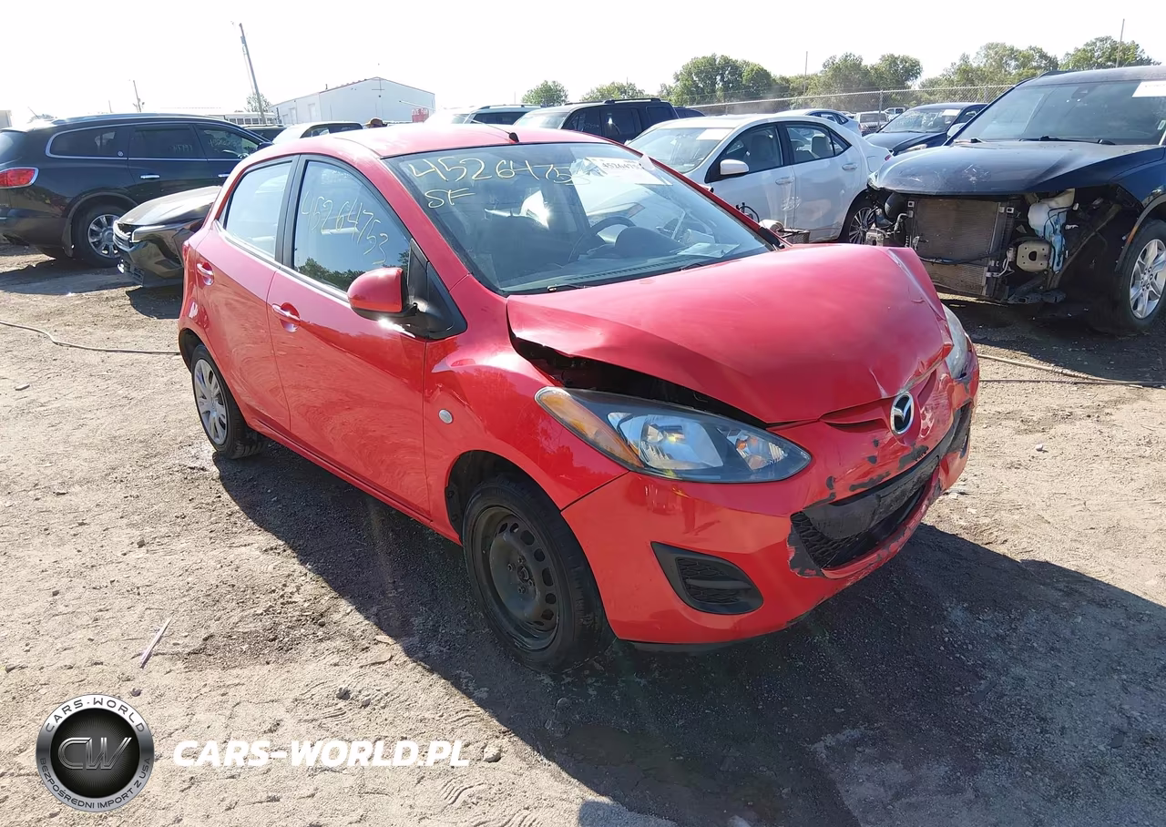 2013 Mazda Mazda2 Sport – zdjęcie 1 z 17