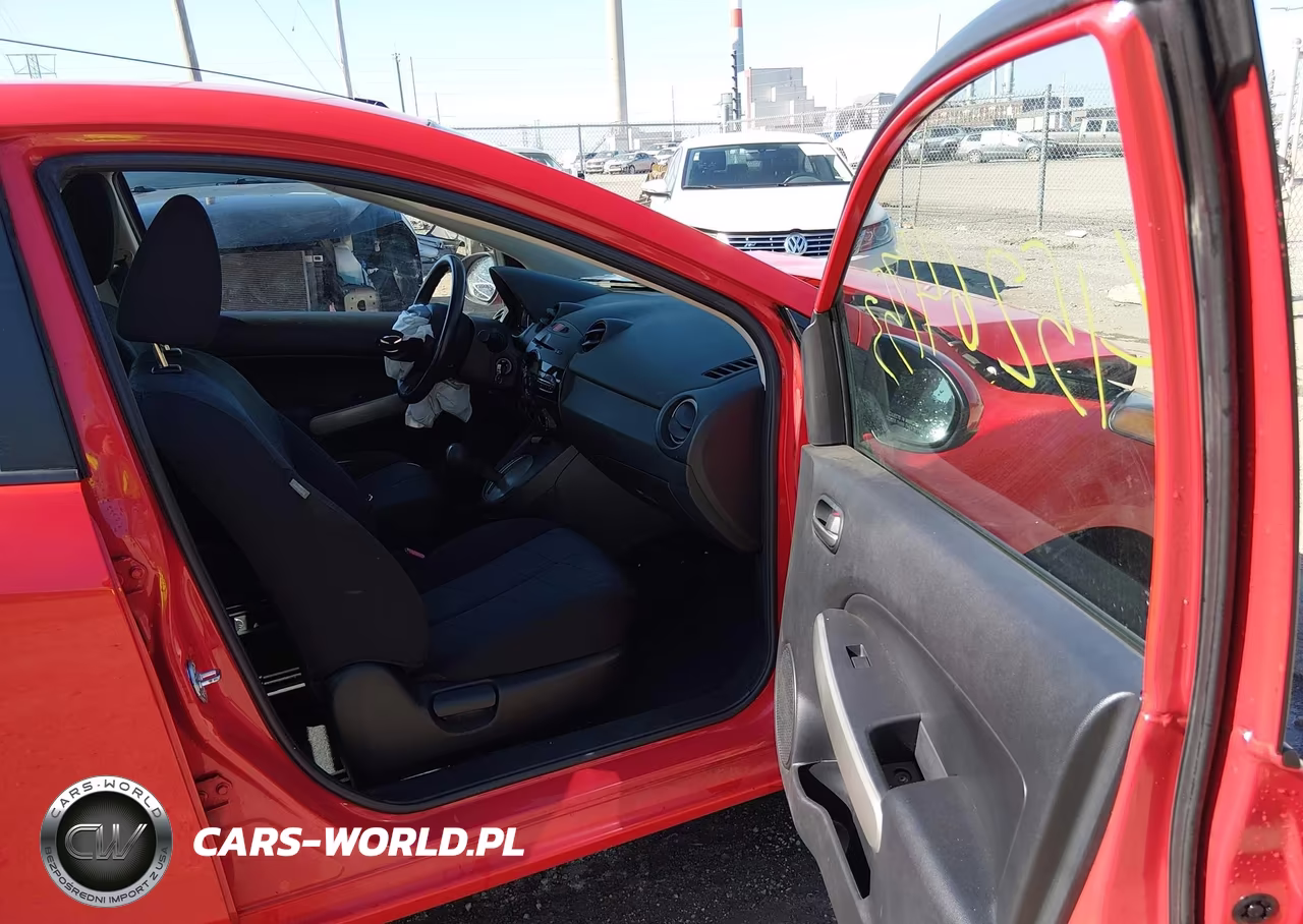 2013 Mazda Mazda2 Sport VIN:JM1DE1KY4D0164465 - 5