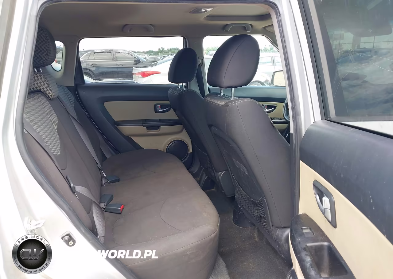 2012 Kia Soul ! VIN:KNDJT2A65C7415854 - 8