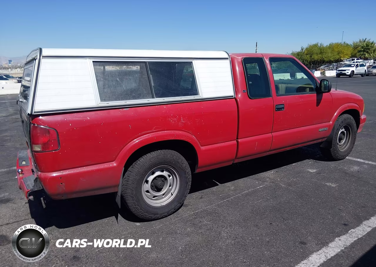 1996 Chevrolet S Truck S10 VIN:1GCCS19X5TK124934 - 4