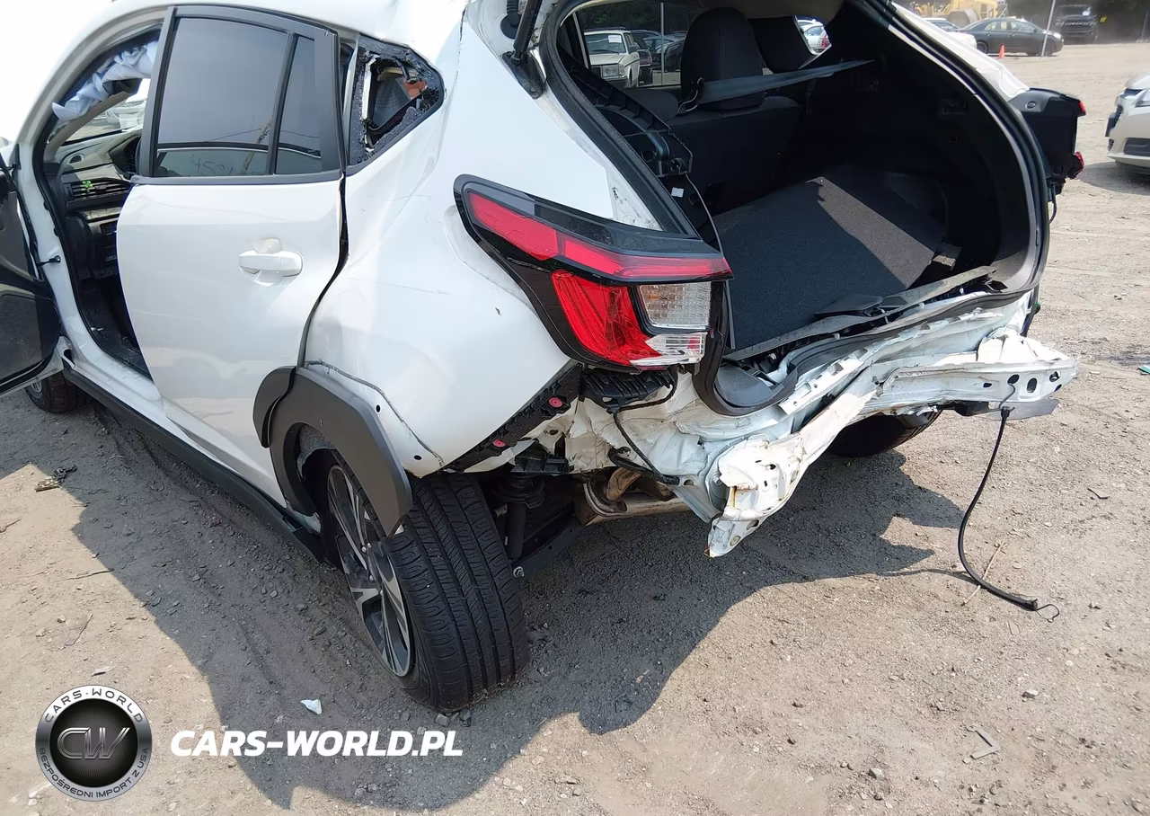 2024 Subaru Crosstrek Premium VIN:JF2GUADC6R8273070 - 6