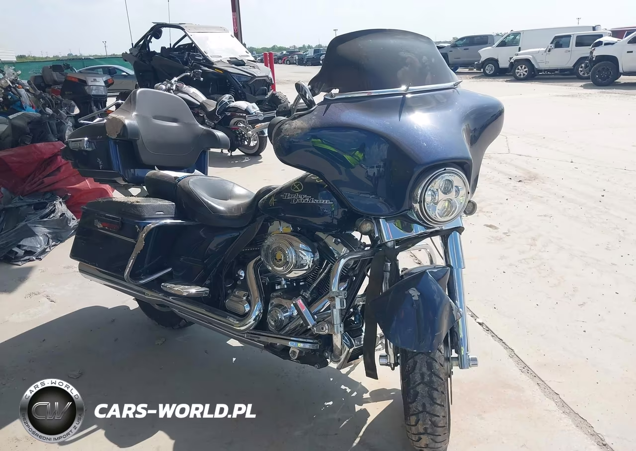 2012 Harley-Davidson Flhx Street Glide – zdjęcie 1 z 13