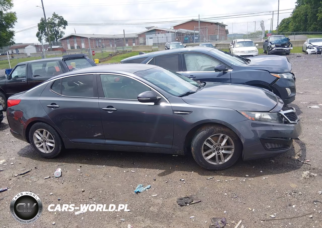2011 Kia Optima Lx VIN:KNAGM4A72B5119340 - 13
