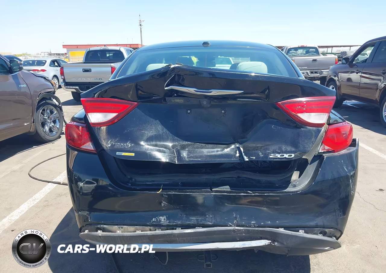 2015 Chrysler 200 Limited VIN:1C3CCCAB7FN669551 - 17
