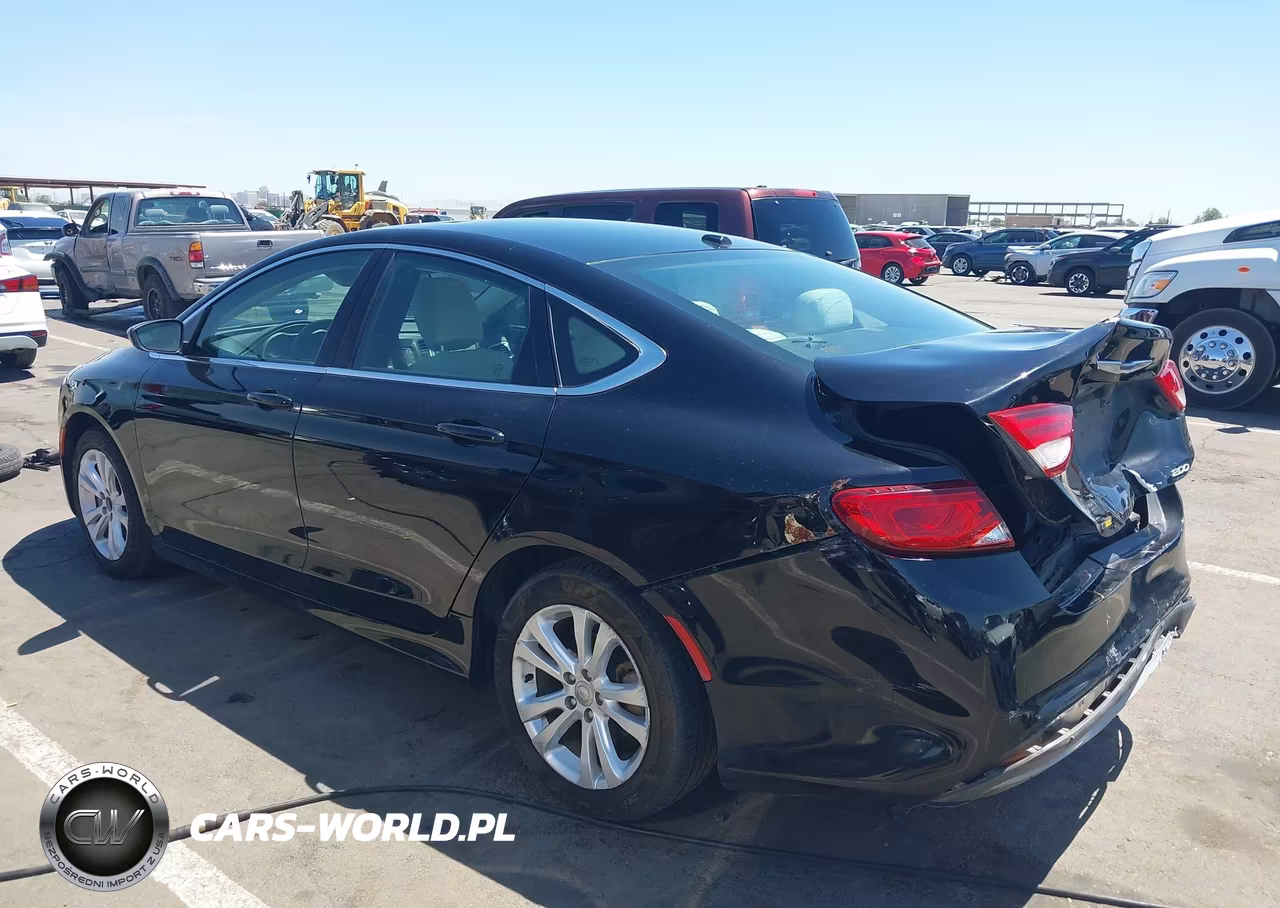 2015 Chrysler 200 Limited VIN:1C3CCCAB7FN669551 - 3