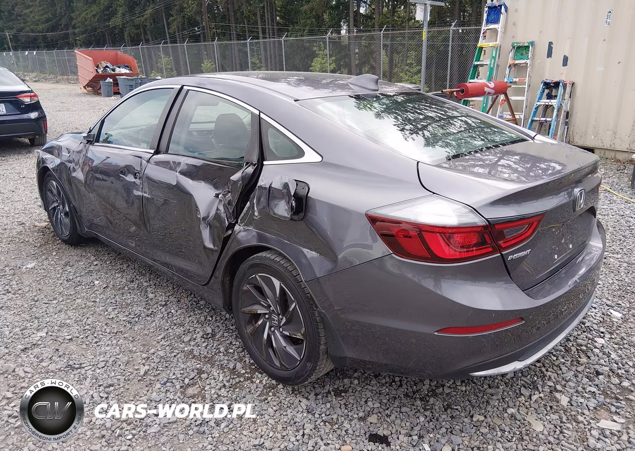 2019 Honda Insight Touring VIN:19XZE4F99KE018660 - 3