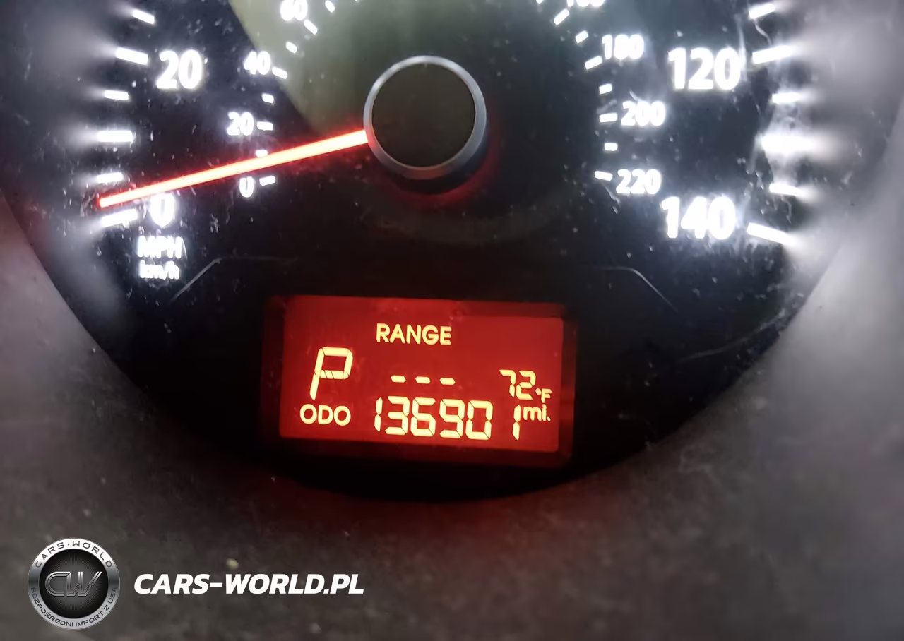 2013 Kia Soul + VIN:KNDJT2A67D7626247 - 15