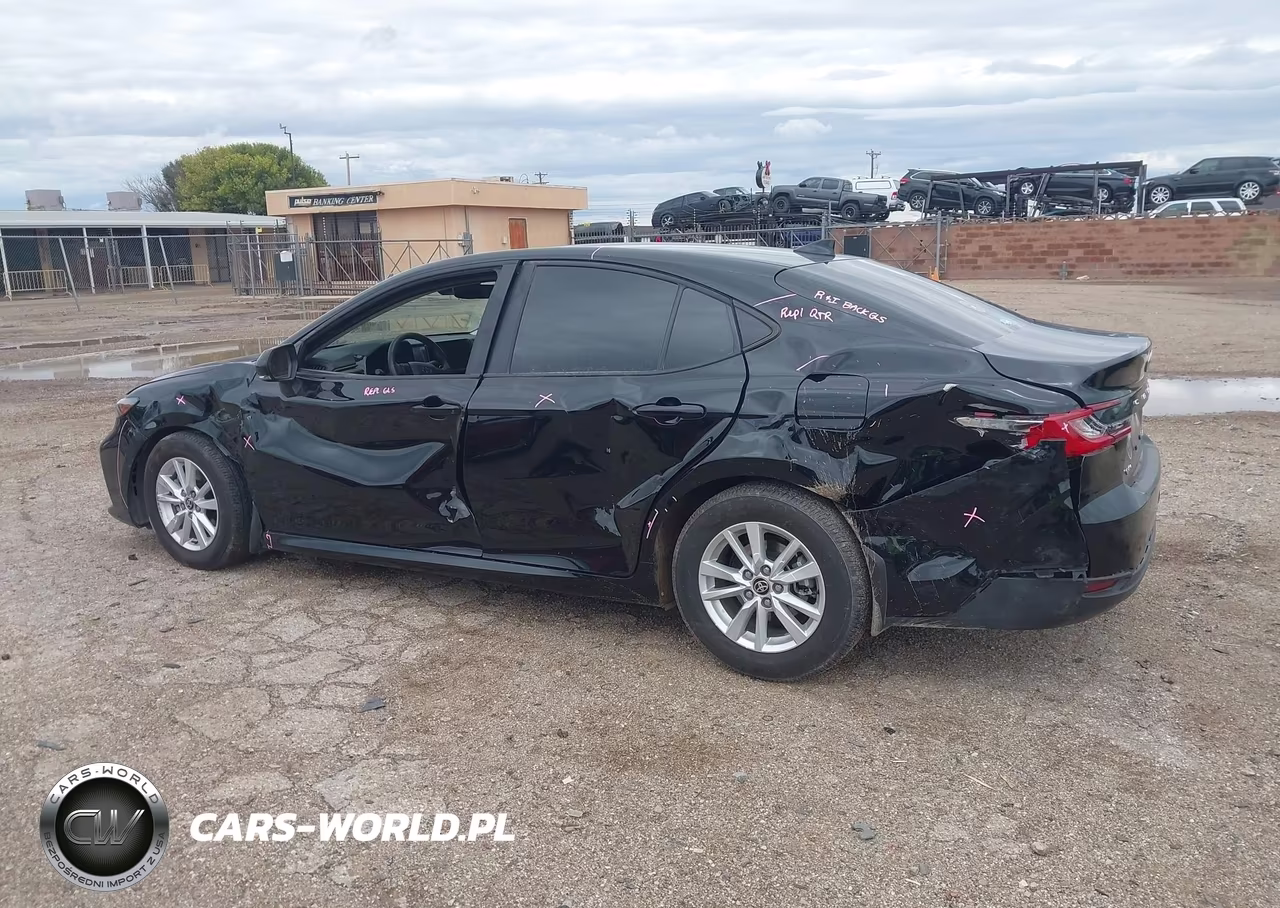 2025 Toyota Camry Le VIN:4T1DAACK2SU641000 - 15