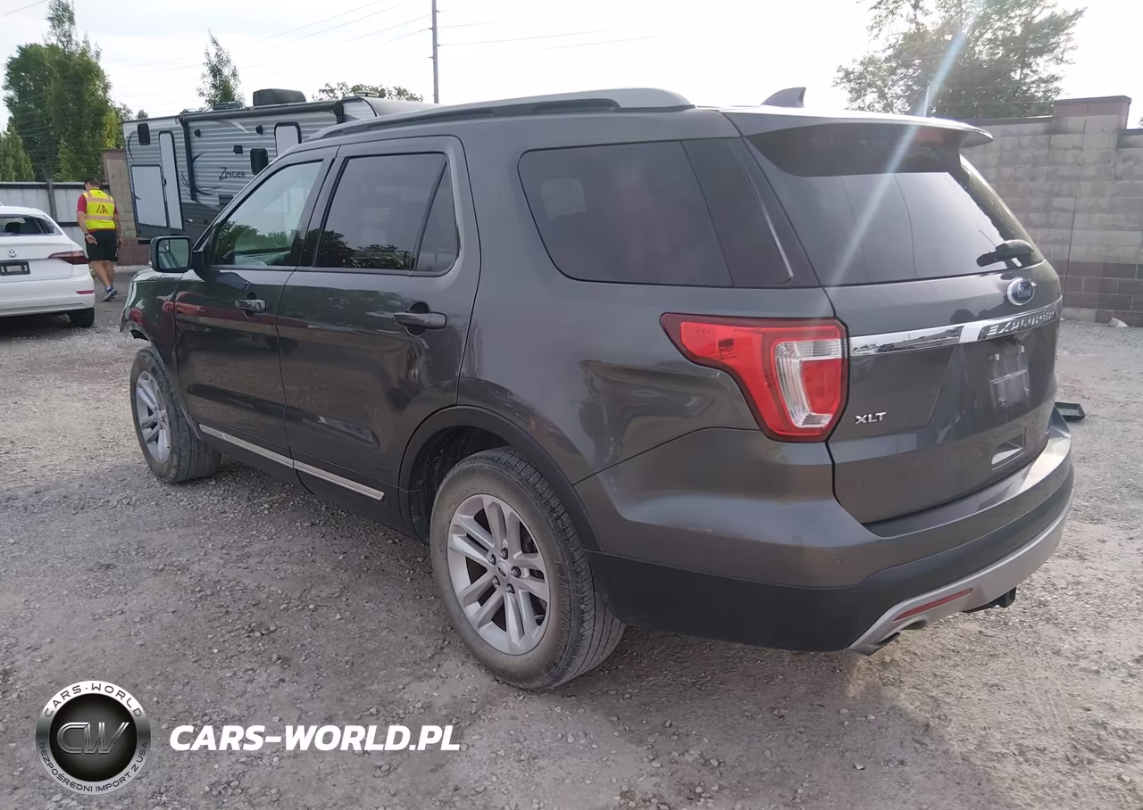 2016 Ford Explorer Xlt VIN:1FM5K7DH5GGD27483 - 3