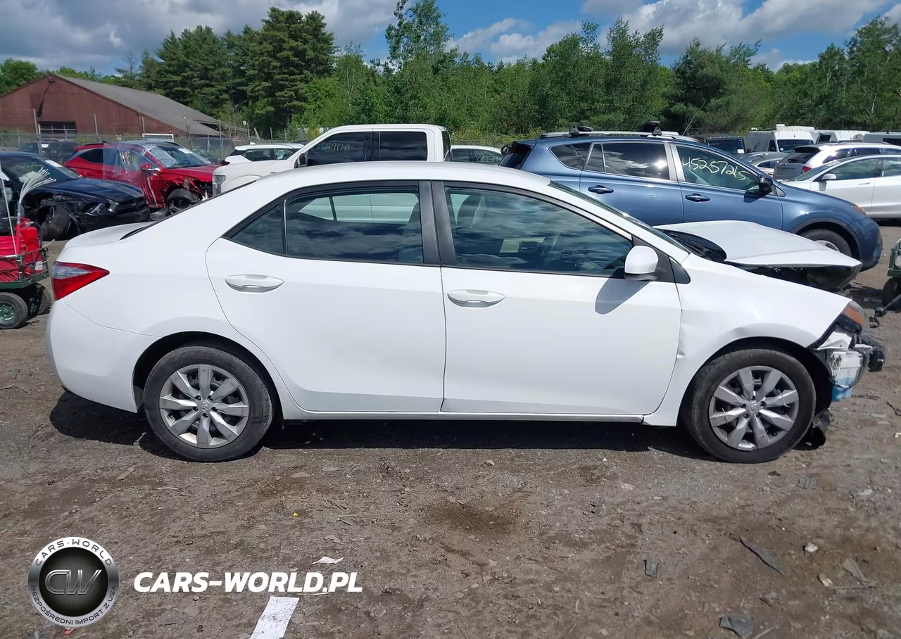 2016 Toyota Corolla Le VIN:2T1BURHE1GC523917 - 14