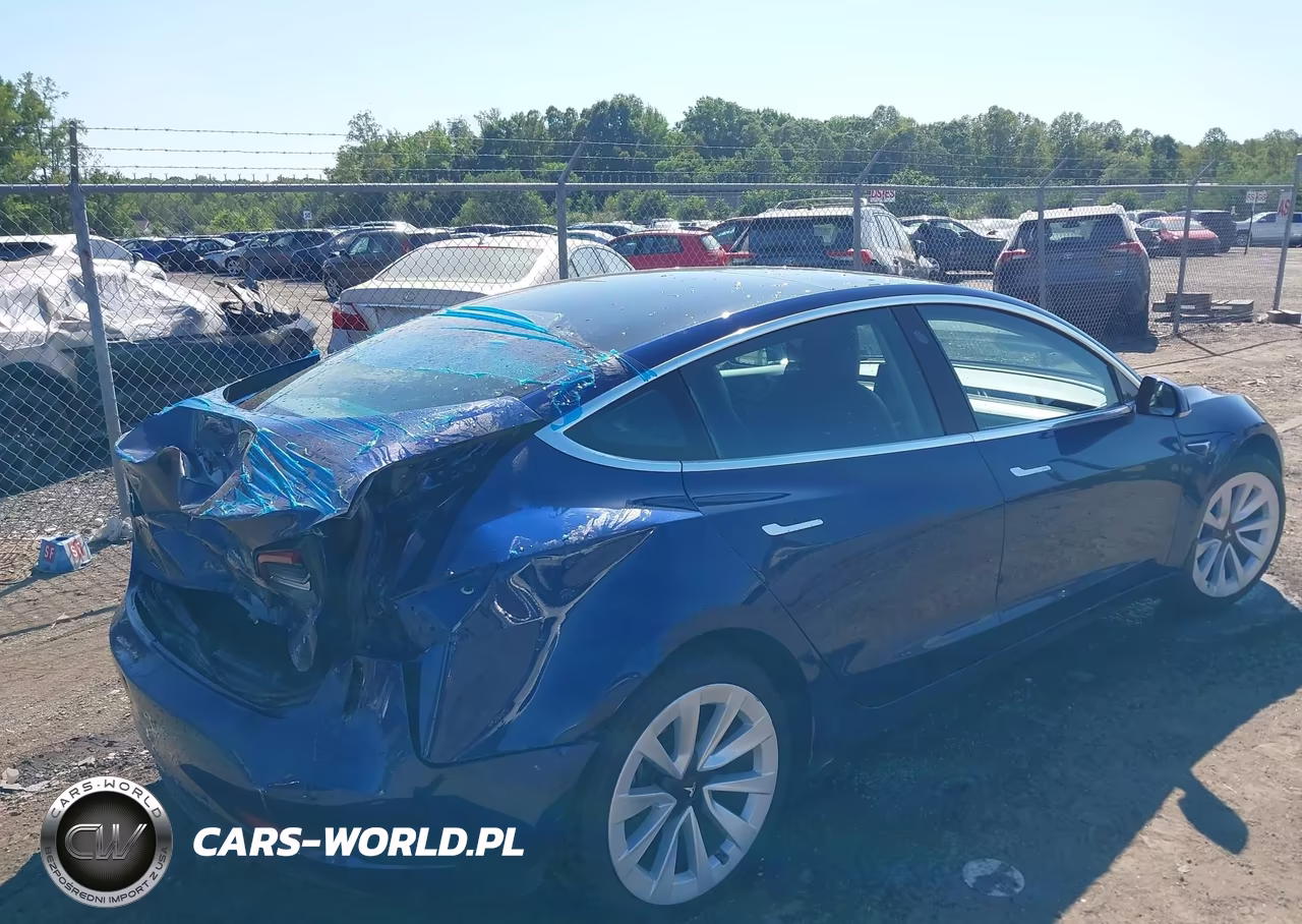 2019 Tesla Model 3 Long Range-Performance VIN:5YJ3E1EB2KF433922 - 4
