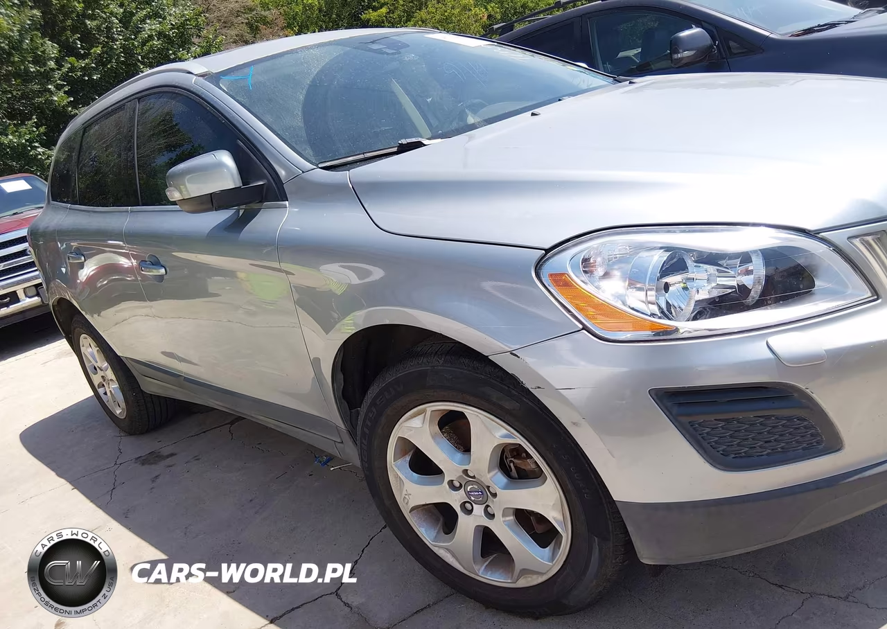 2013 Volvo Xc60 3.2-3.2 Platinum-3.2 Premier-3.2 Premier Plus VIN:YV4940DL6D2410440 - 13