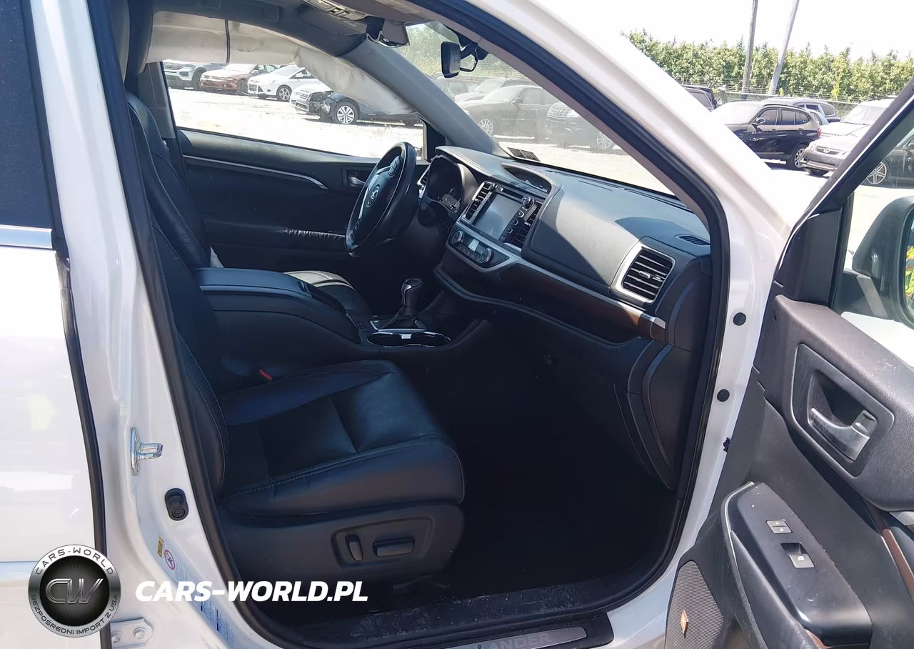 2015 Toyota Highlander Hybrid Limited VIN:5TDDCRFHXFS010888 - 5