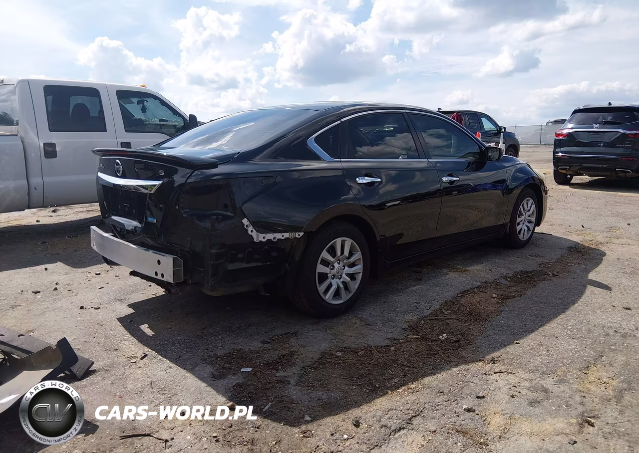 2013 Nissan Altima 2.5 S VIN:1N4AL3AP5DN584564 - 4