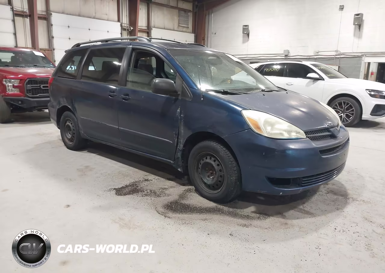 2004 Toyota Sienna Le – zdjęcie 1 z 14