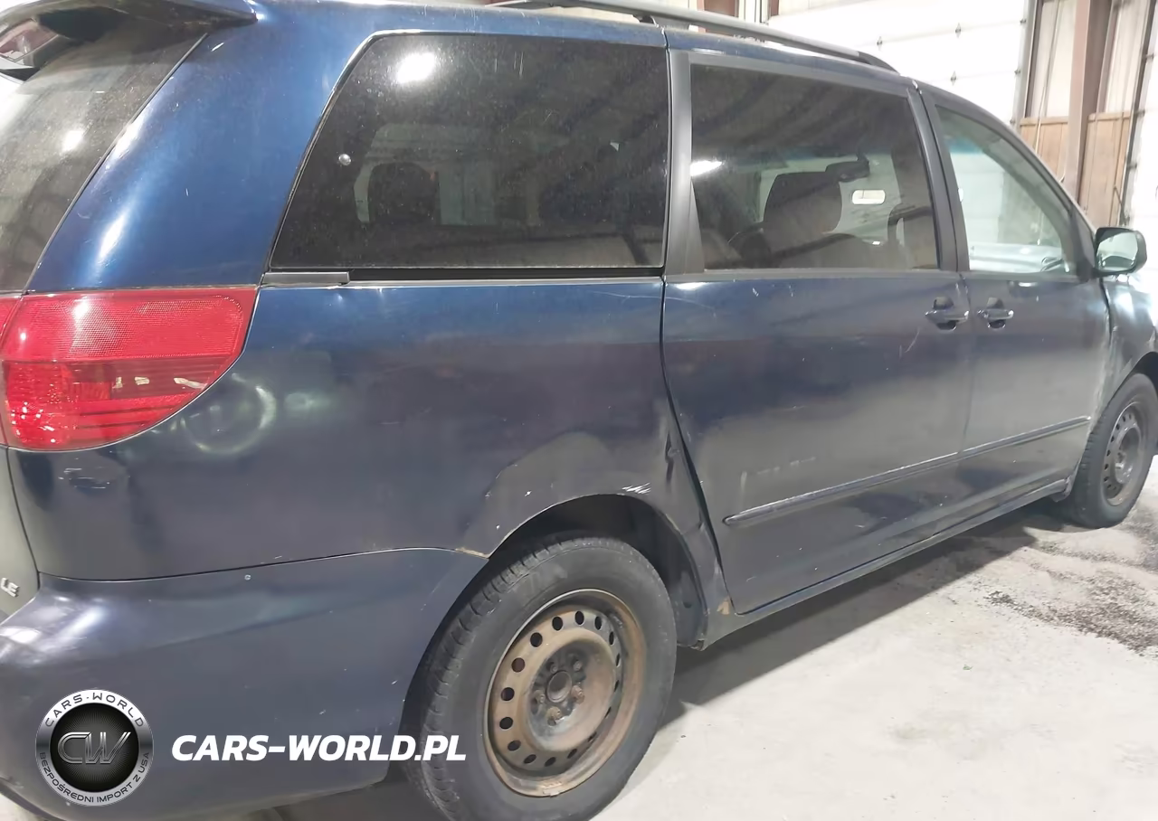 2004 Toyota Sienna Le VIN:5TDZA23C74S117034 - 13