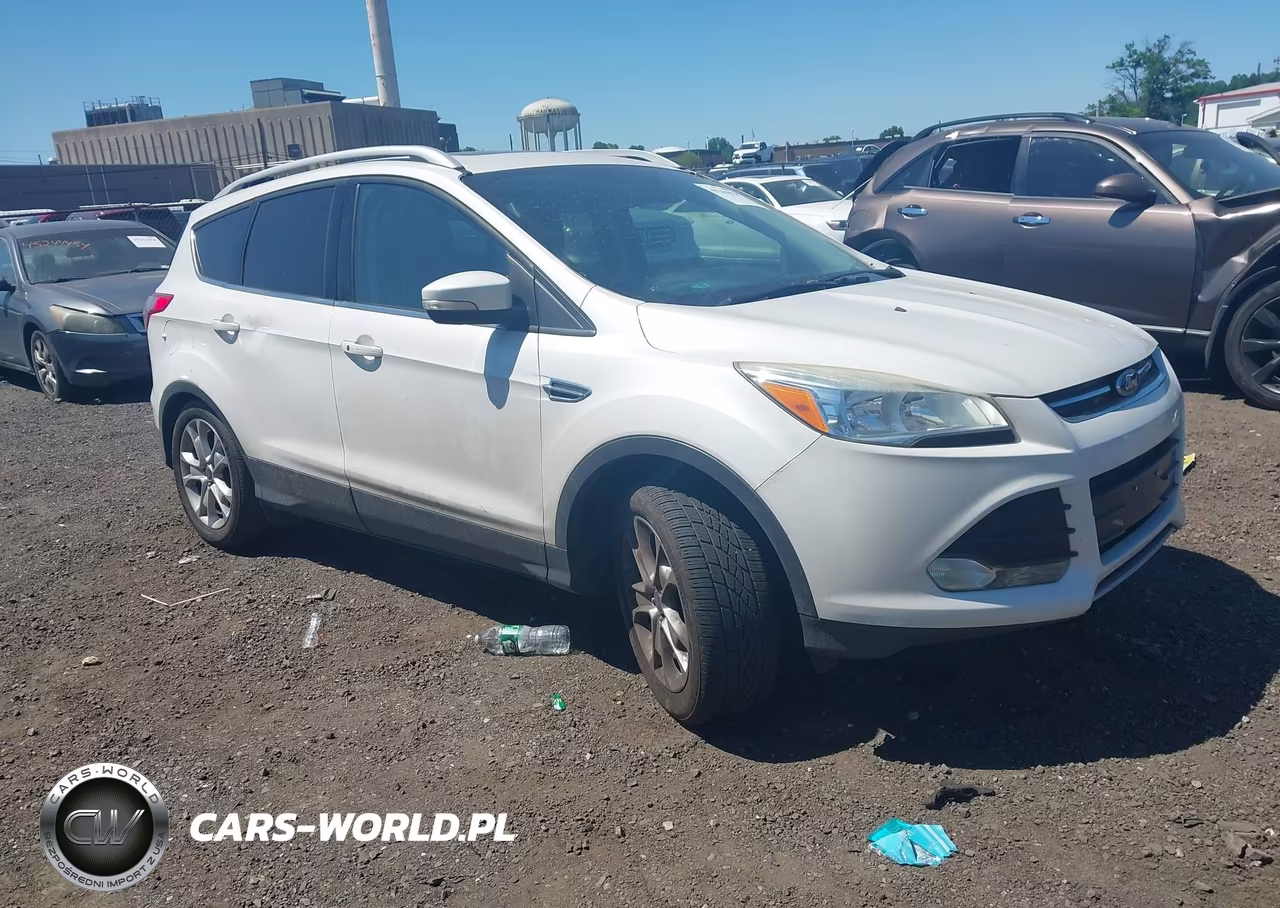 2016 Ford Escape Titanium – zdjęcie 1 z 16