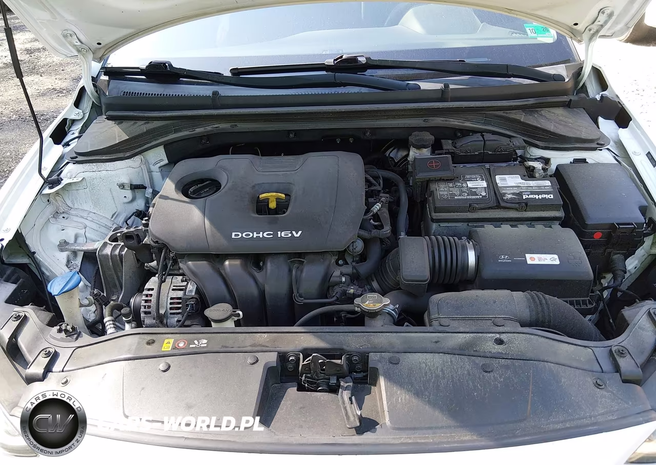 2018 Hyundai Elantra Sel VIN:5NPD84LF7JH363546 - 10