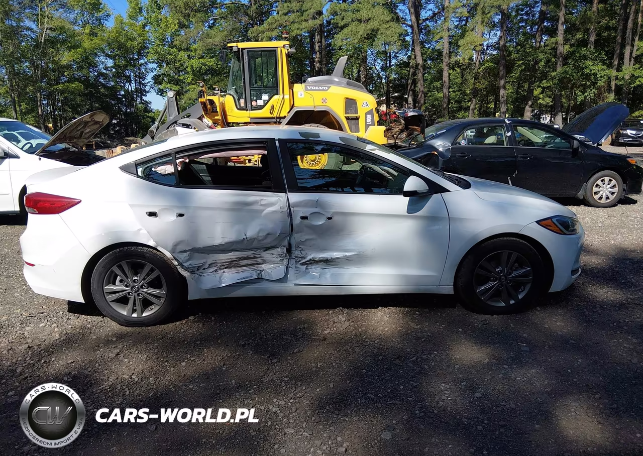 2018 Hyundai Elantra Sel VIN:5NPD84LF7JH363546 - 13