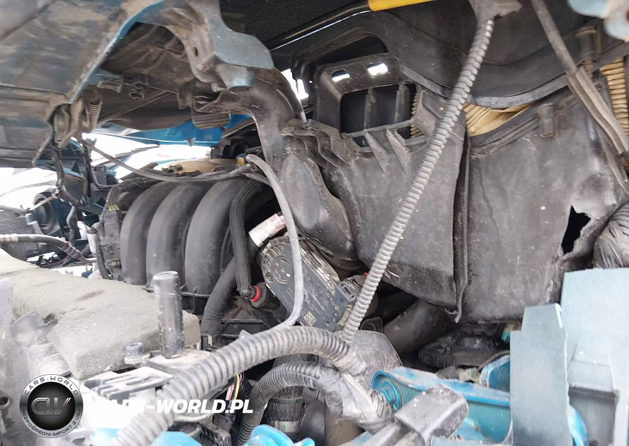 2015 Ford Focus Se VIN:1FADP3K2XFL327211 - 10