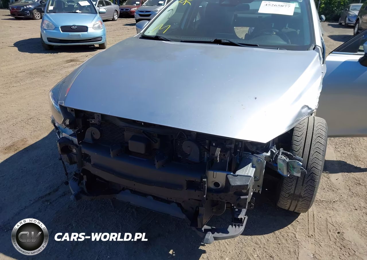 2018 Mazda Mazda3 Sport VIN:3MZBN1U76JM247834 - 6