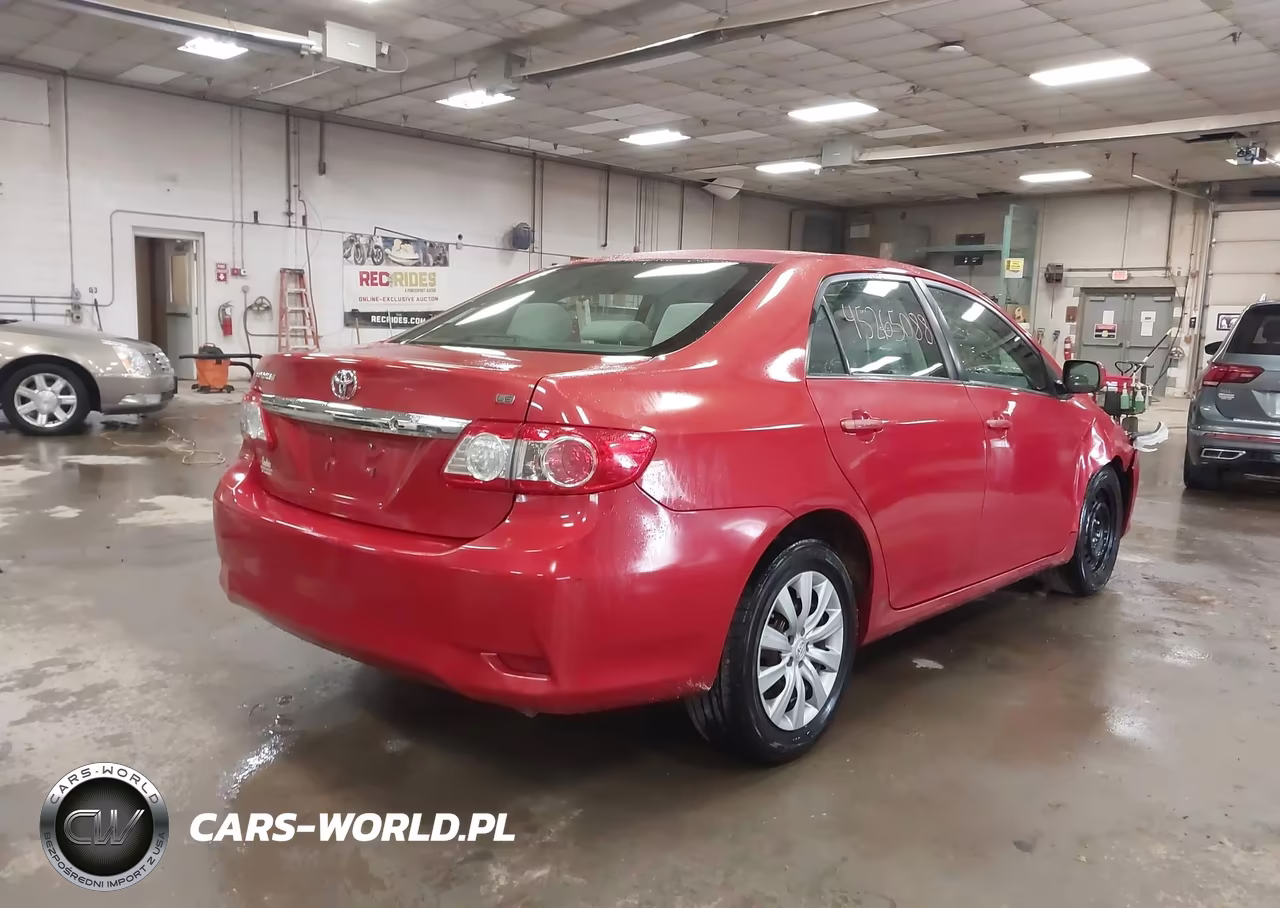 2013 Toyota Corolla Le VIN:2T1BU4EE6DC925659 - 4
